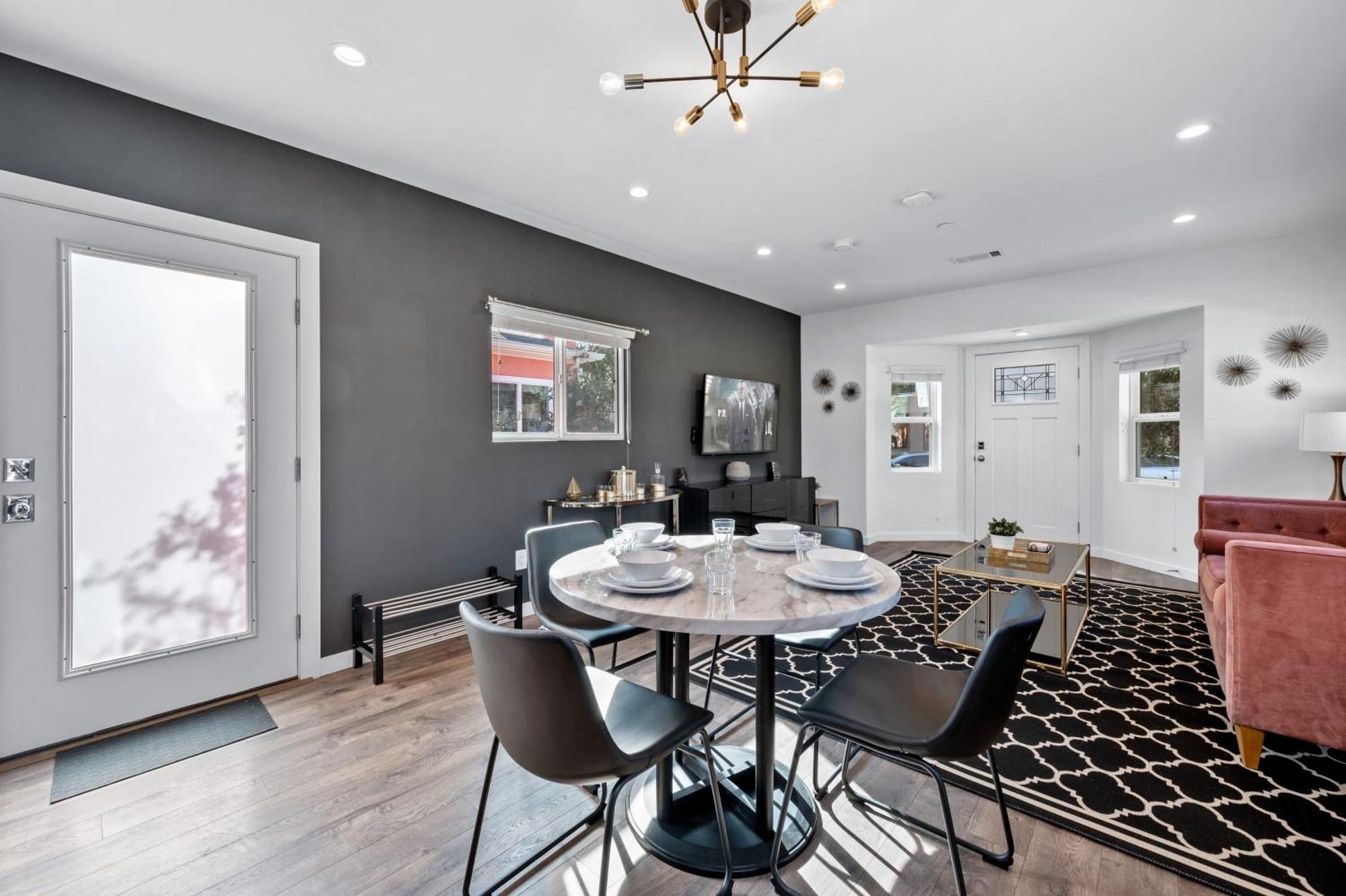 Appartamento Art Deco By Avantstay 1920s Remodeled Open Layout Courtyard