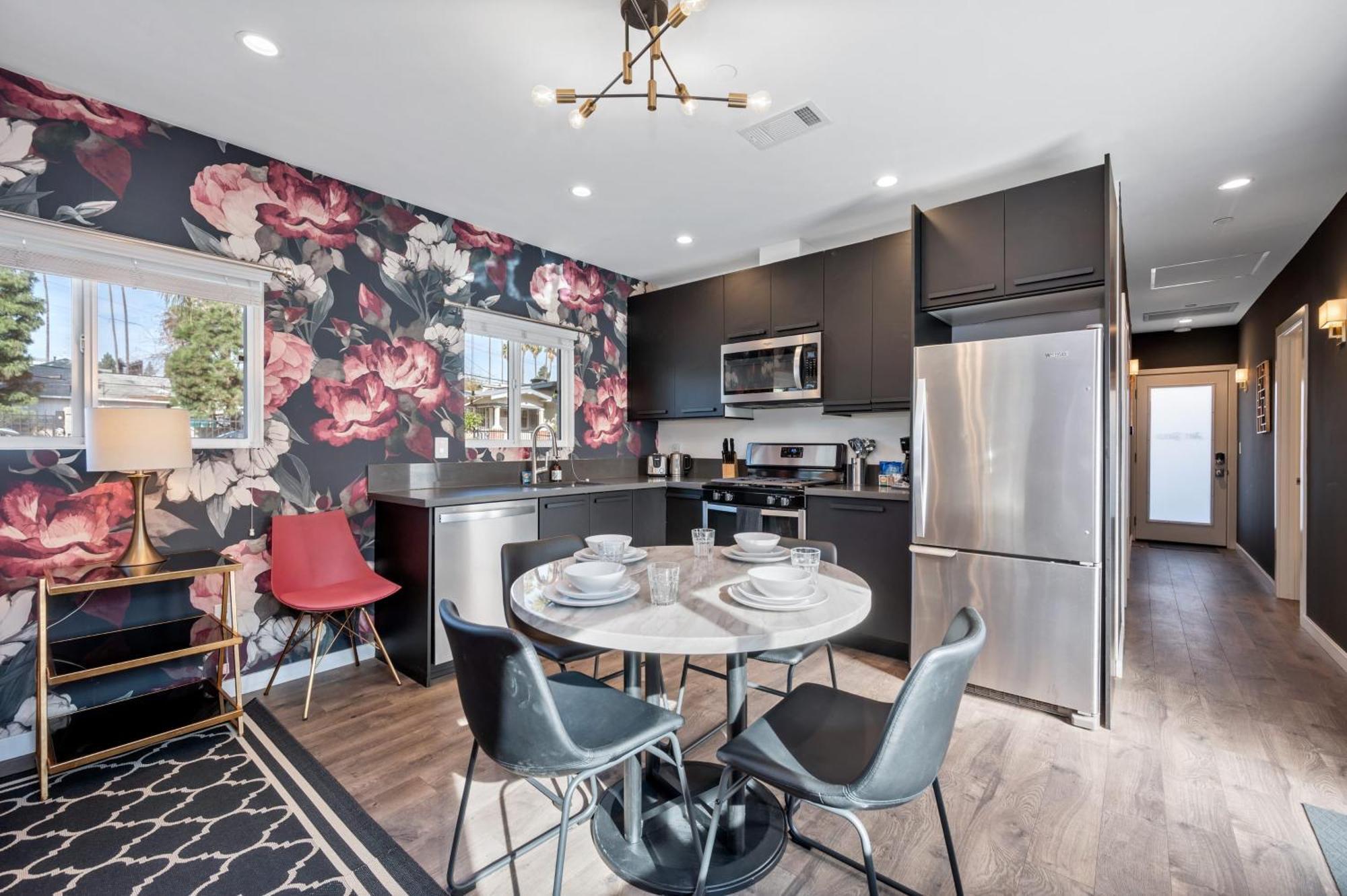 Art Deco By Avantstay 1920s Remodeled Open Layout Courtyard Apartamento *